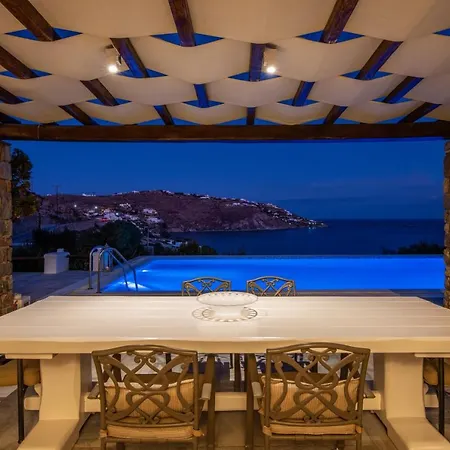 Villa Archon Mykonos Luxury Agios Ioannis Diakoftis